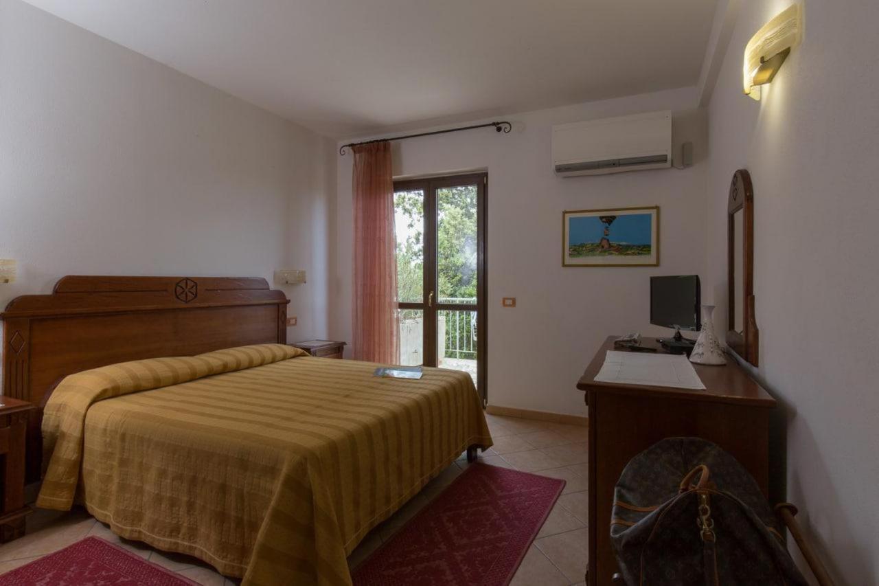Hotel Ispinigoli Dorgali Exterior photo